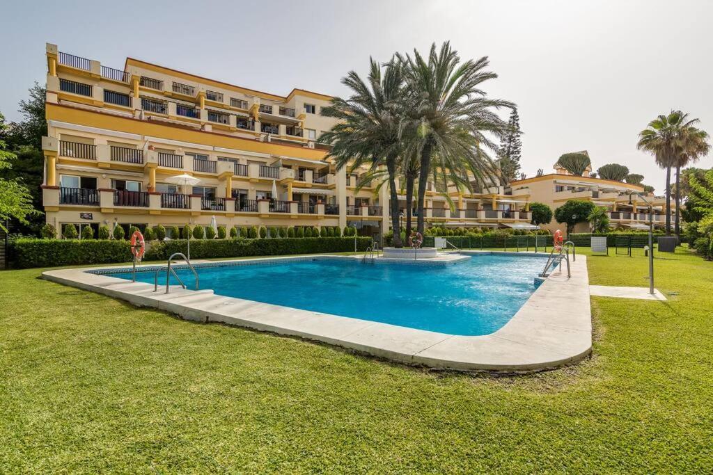 Oleholidays 1106 Romana Playa Primera Linea Playa Марбеля Екстериор снимка