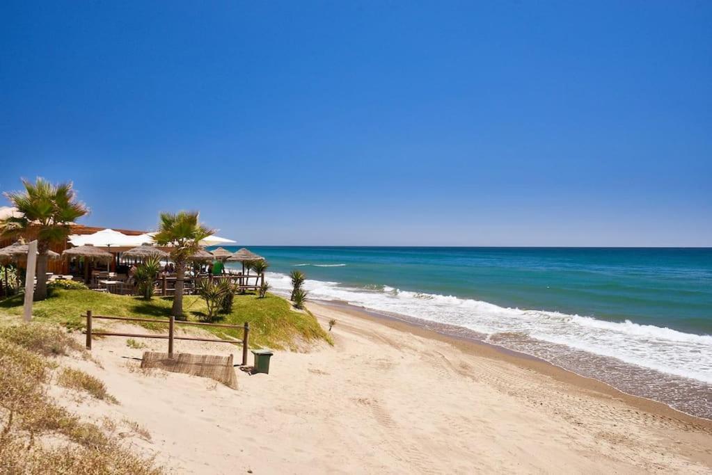 Oleholidays 1106 Romana Playa Primera Linea Playa Марбеля Екстериор снимка