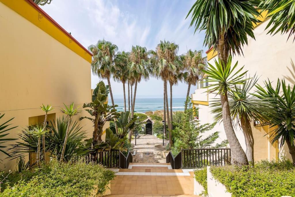 Oleholidays 1106 Romana Playa Primera Linea Playa Марбеля Екстериор снимка