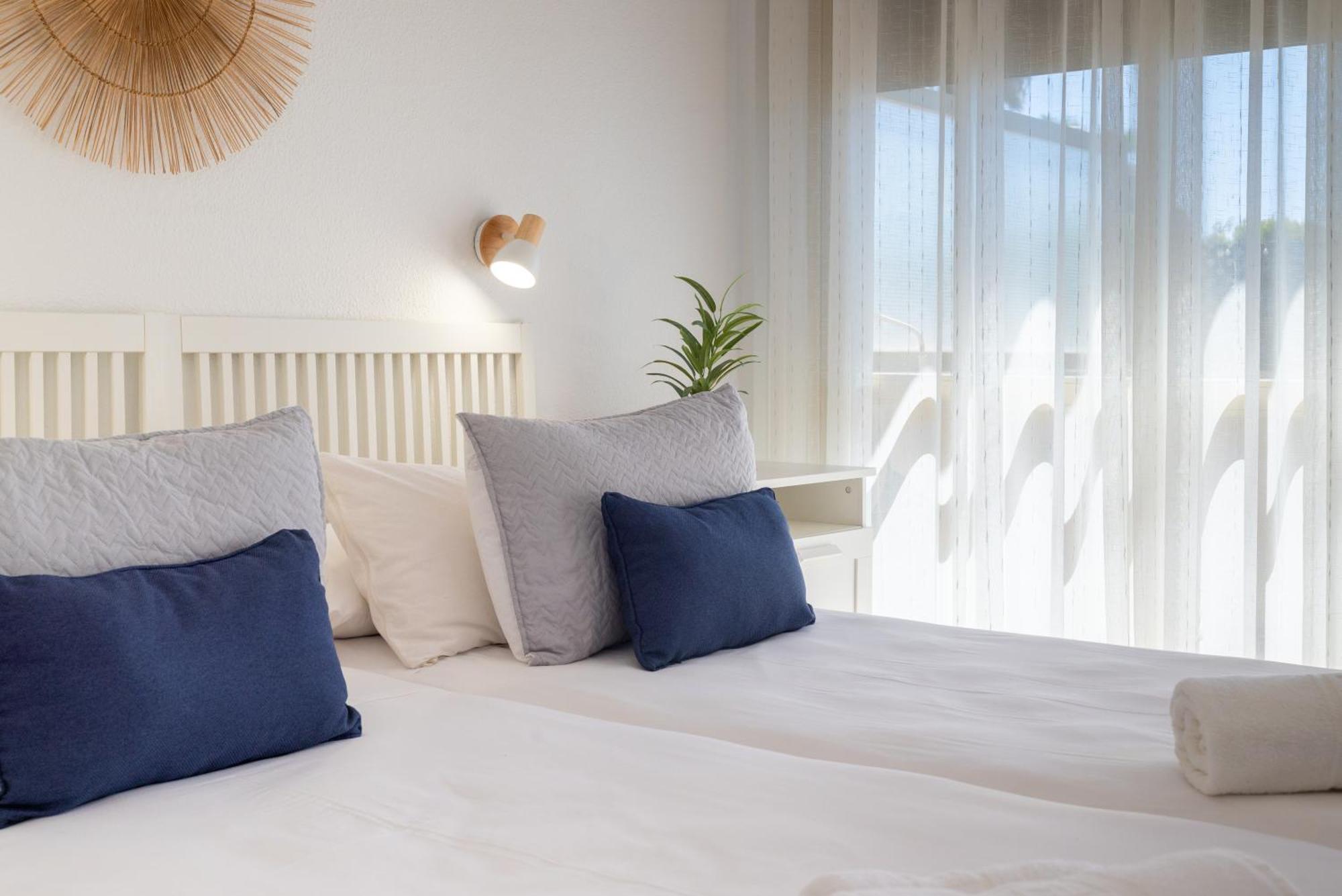 Oleholidays 1106 Romana Playa Primera Linea Playa Марбеля Екстериор снимка
