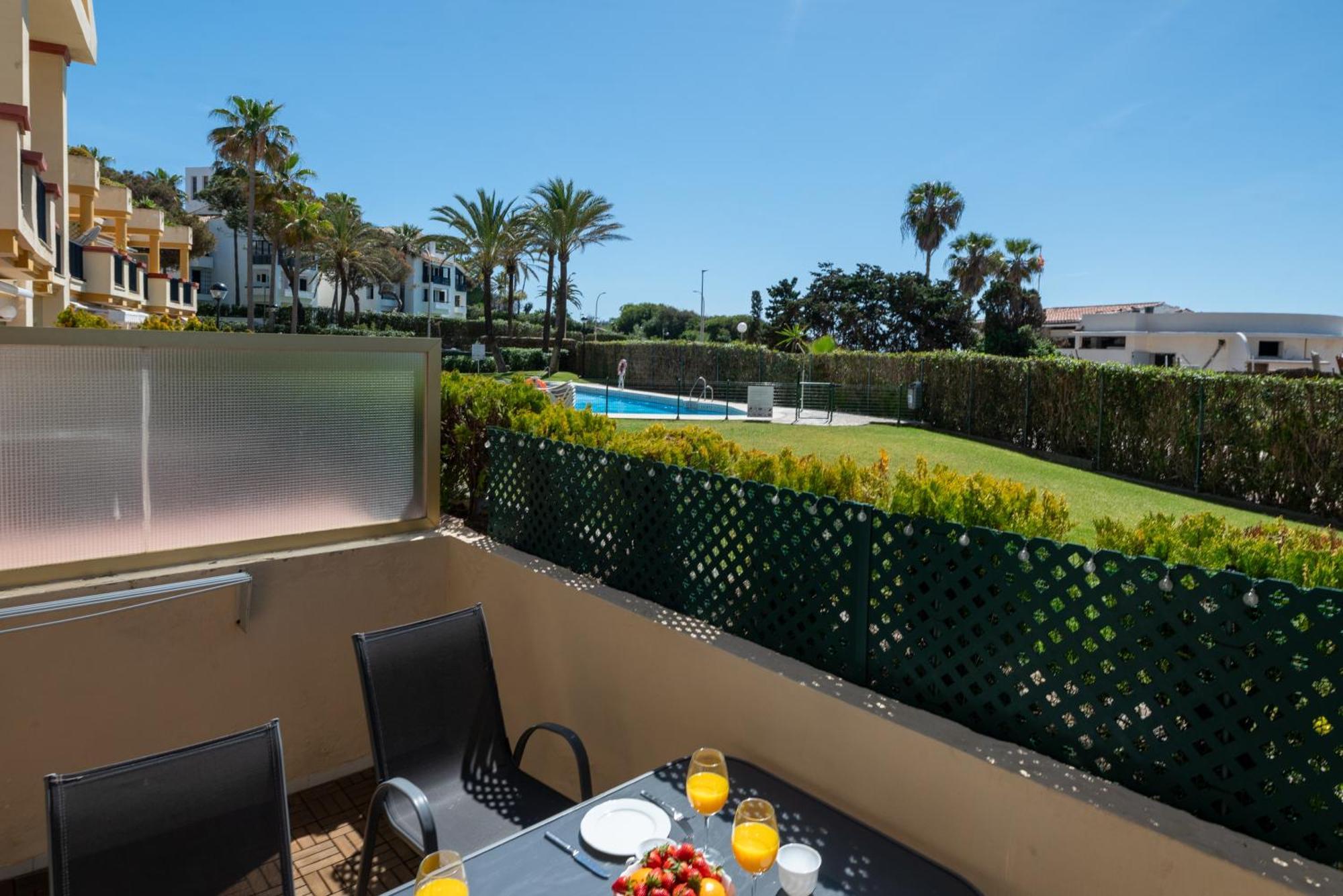 Oleholidays 1106 Romana Playa Primera Linea Playa Марбеля Екстериор снимка